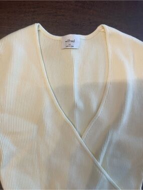 Wilfred Butter Yellow-Cream Ribbed Surplice Top